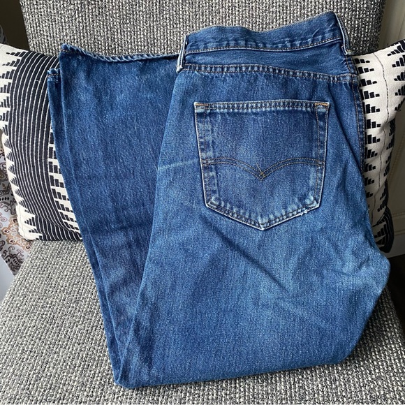 Levi’s 501 Jeans - Picture 4 of 14